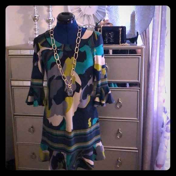 BCBGMaxAzria Dresses & Skirts - BCBG Dress